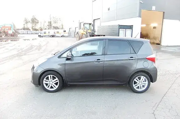 Toyota Verso-S