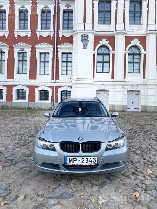 BMW 320I 2006 photo 2