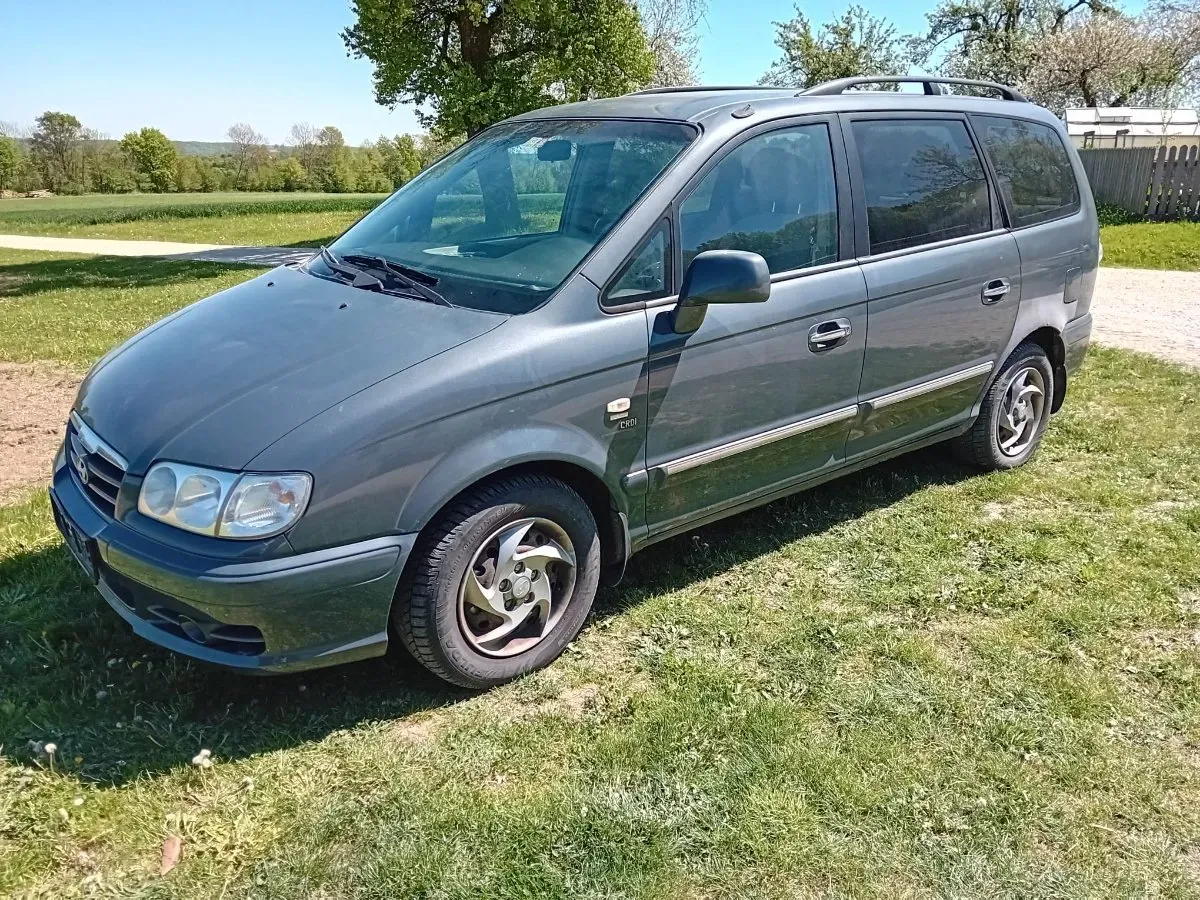 Hyundai Trajet