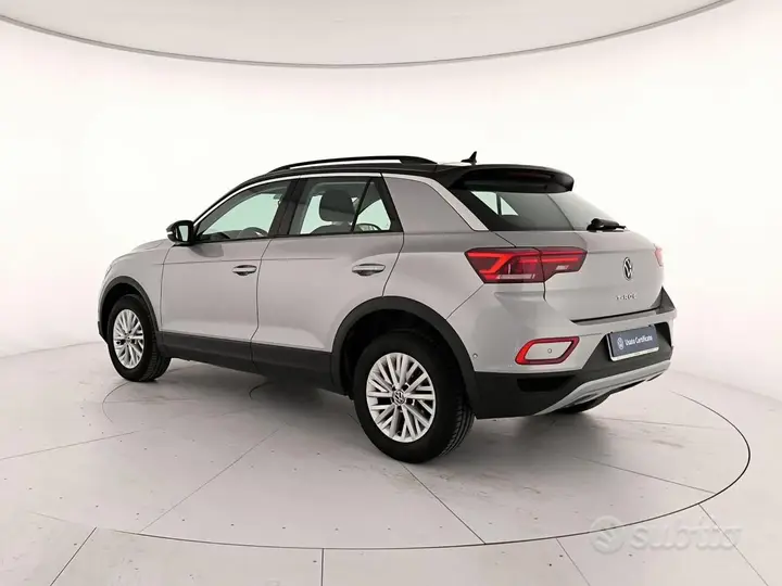 Volkswagen T-Roc 2025 photo 2