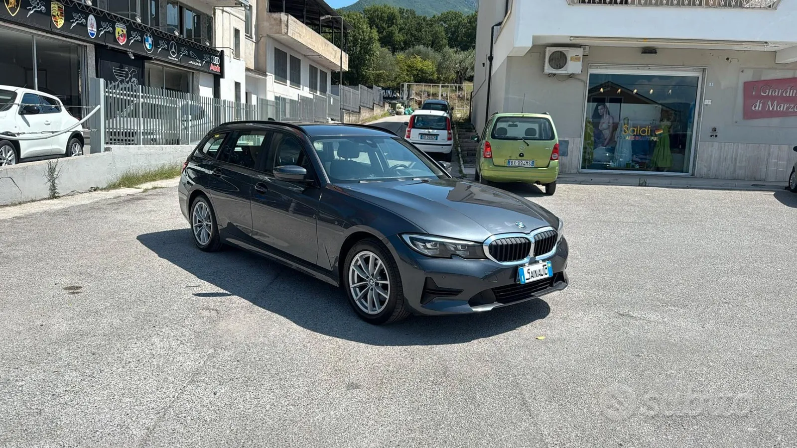 BMW 3 Series 2020 photo 4