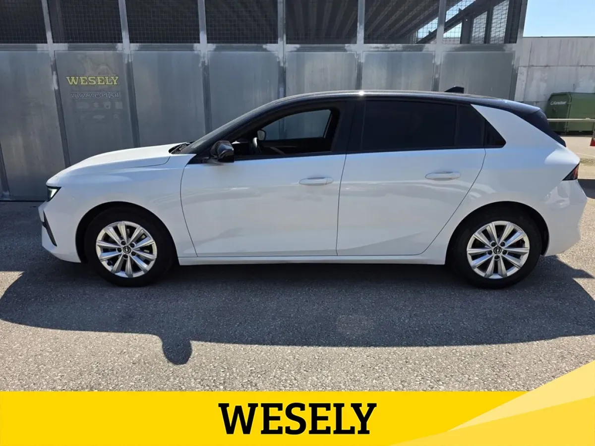 Opel Astra 2025 photo 2