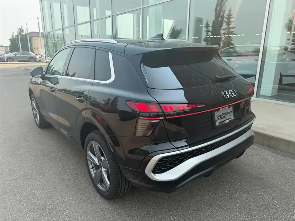 Audi Q3 2026 photo 3