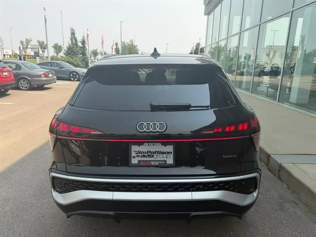 Audi Q3 2026 photo 4