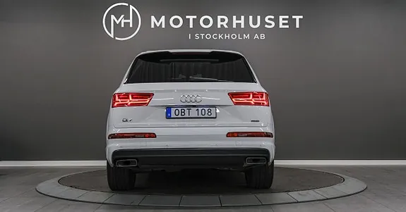 Audi Q7 2016 photo 5