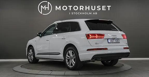 Audi Q7 2016 photo 4