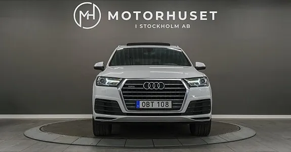Audi Q7 2016 photo 2