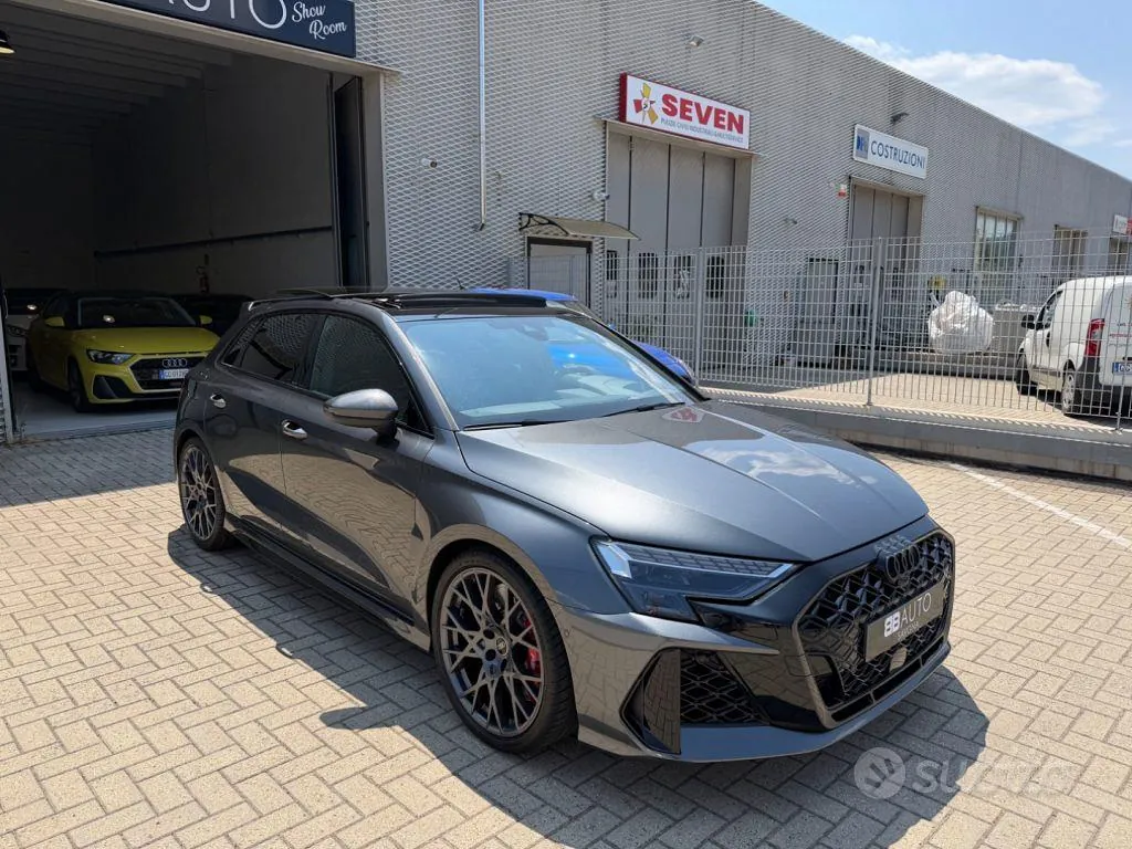 Audi Rs3 2025 photo 5