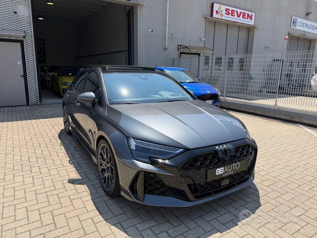 Audi Rs3 2025 photo 4