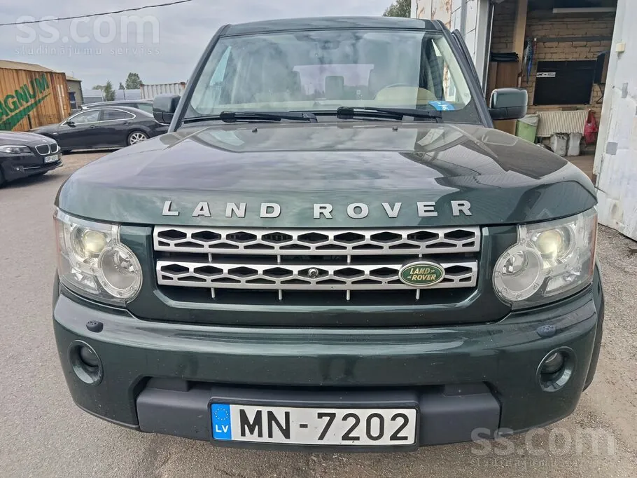 Land Rover Discovery 2010 photo 4