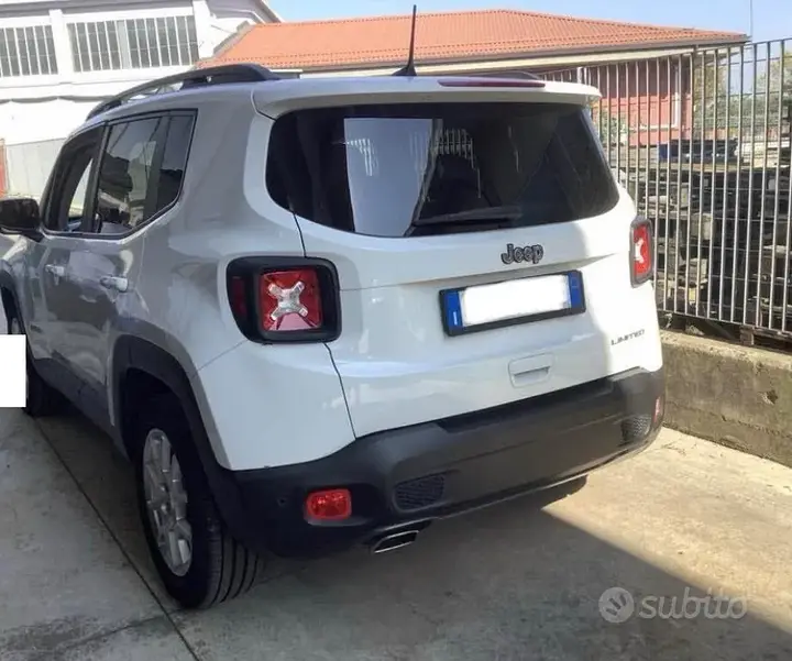 Jeep Renegade 2022 photo 3