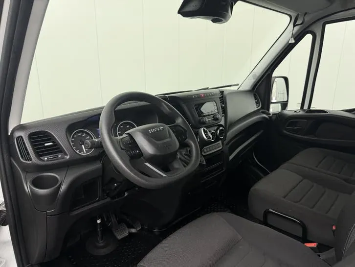 Iveco Daily 2024 photo 3
