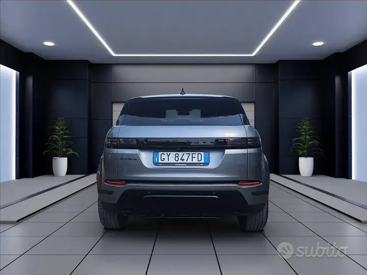 Land Rover Range Rover Evoque 2025 photo 4