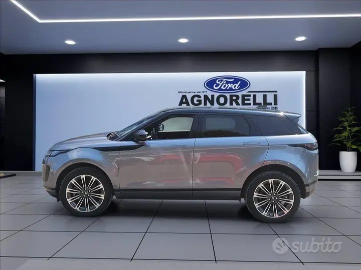 Land Rover Range Rover Evoque 2025 photo 2