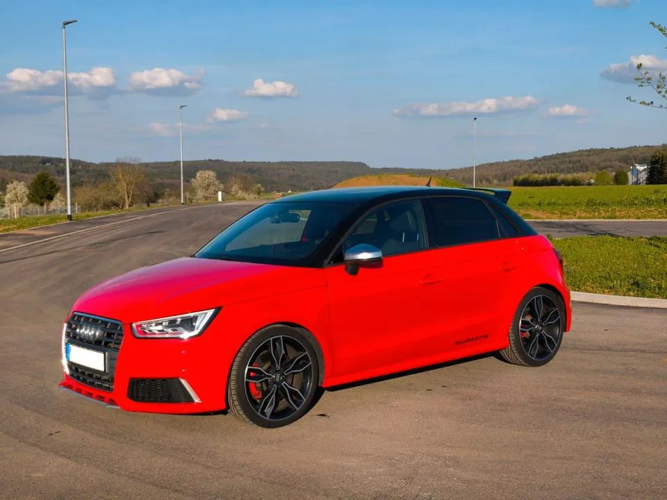 Audi S1