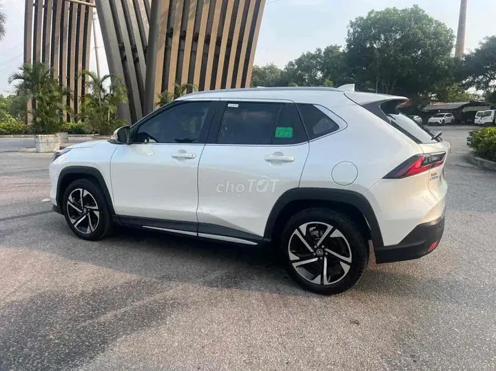 Toyota Yaris Cross 2025 photo 4