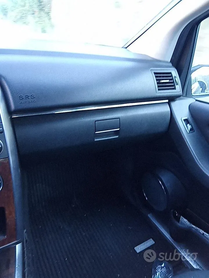 Mercedes-Benz B 2007 photo 5