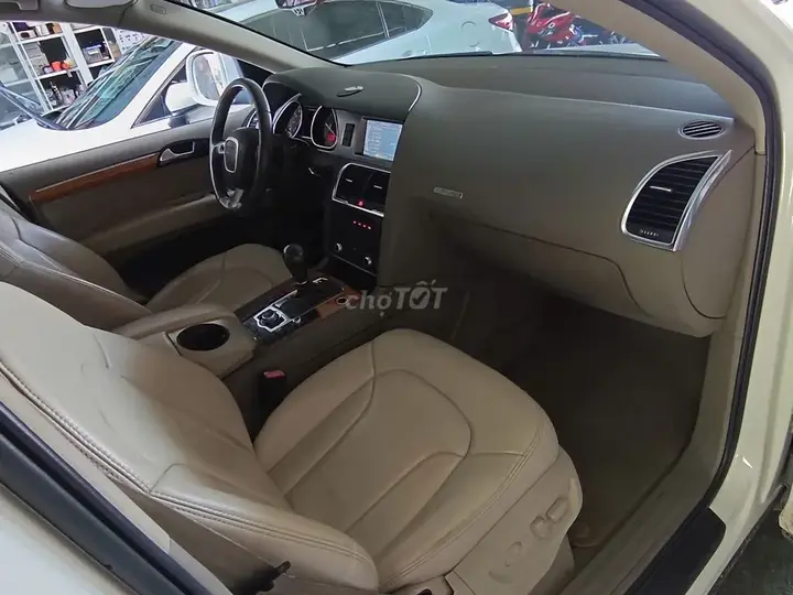 Audi Q7 2009 photo 5