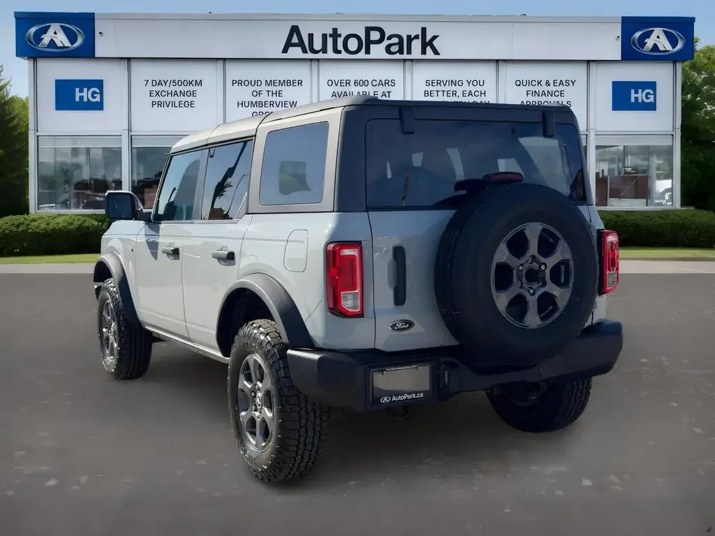 Ford Bronco 2022 photo 3