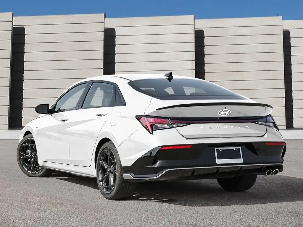 Hyundai Elantra 2026 photo 4