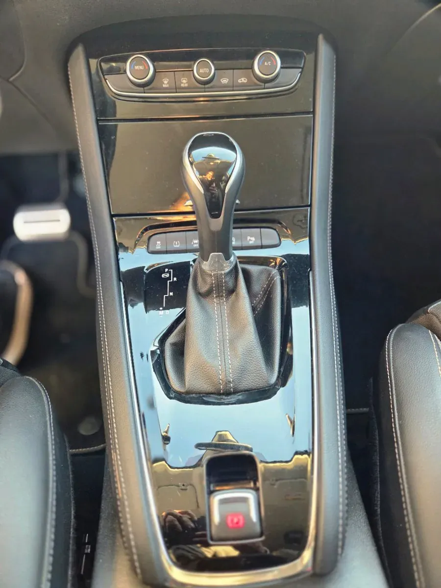 Opel Grandland X 2019 photo 3