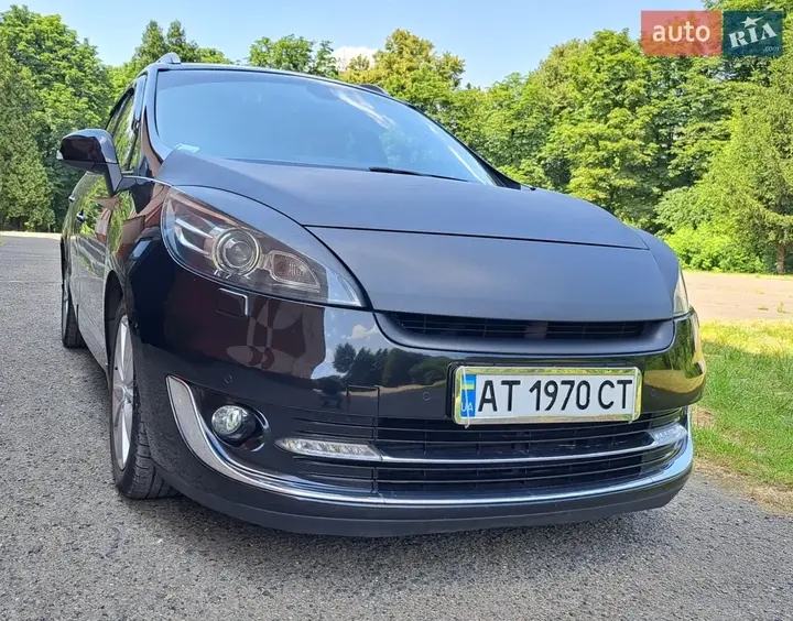 Renault Grand Scenic 2013 photo 4