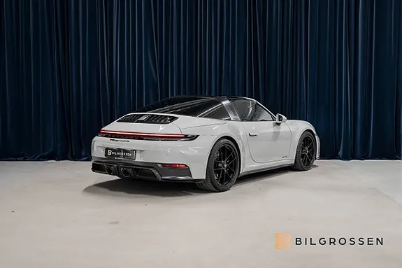 Porsche 911 2026 photo 5