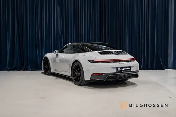 Porsche 911 2026 photo 3