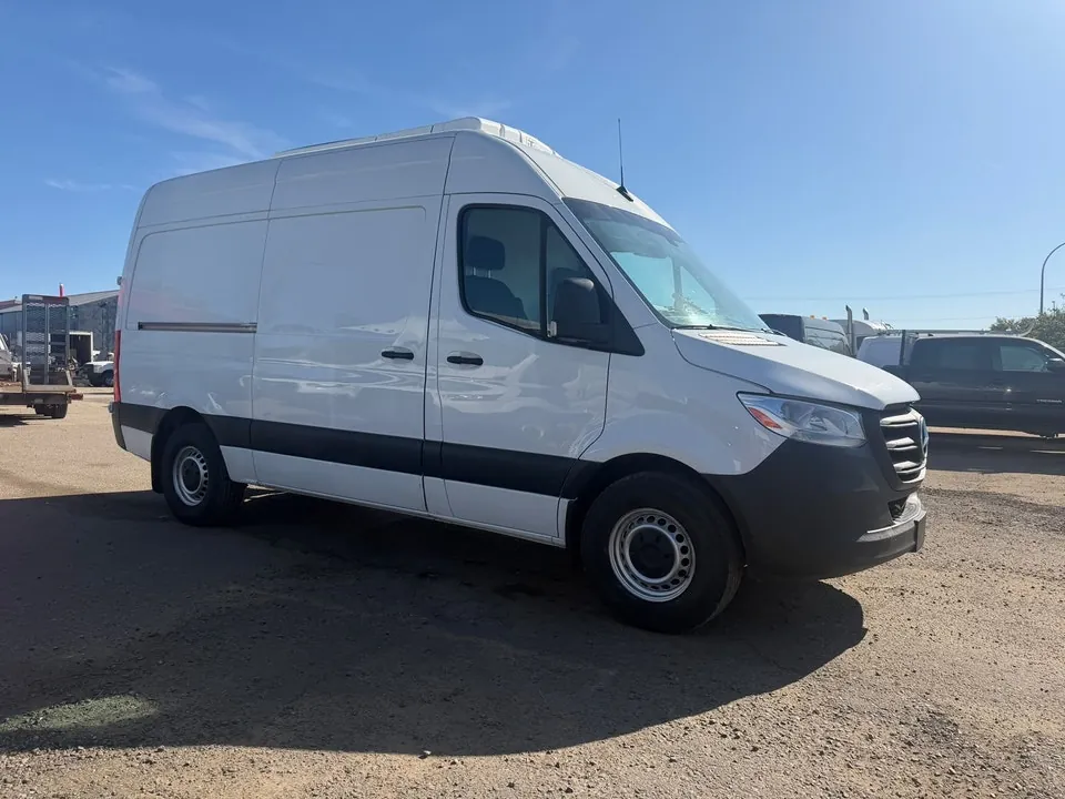Mercedes-Benz Sprinter 2021 photo 3