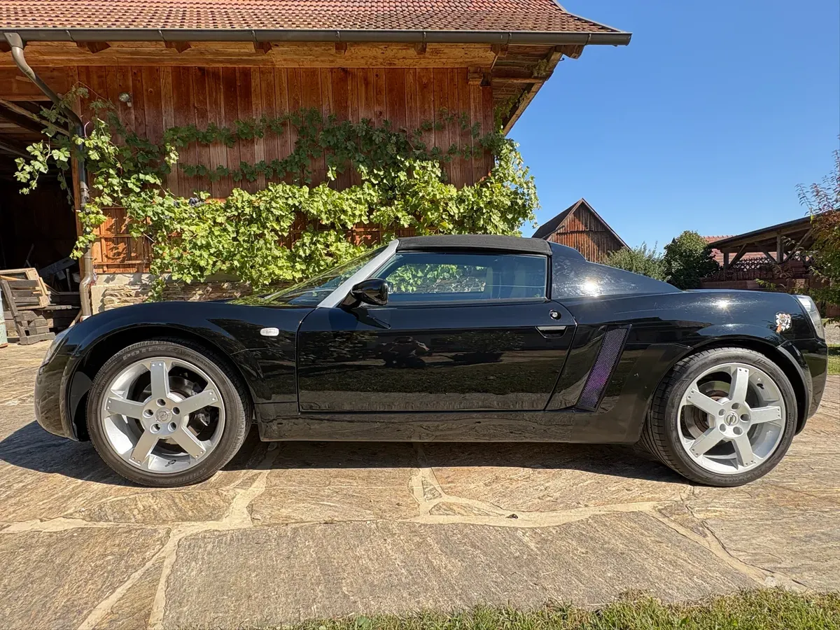 Opel Speedster 2002 photo 3