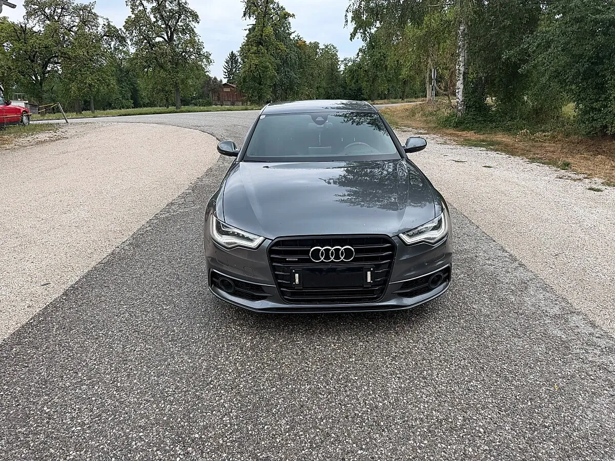 Audi A6 2012 photo 2
