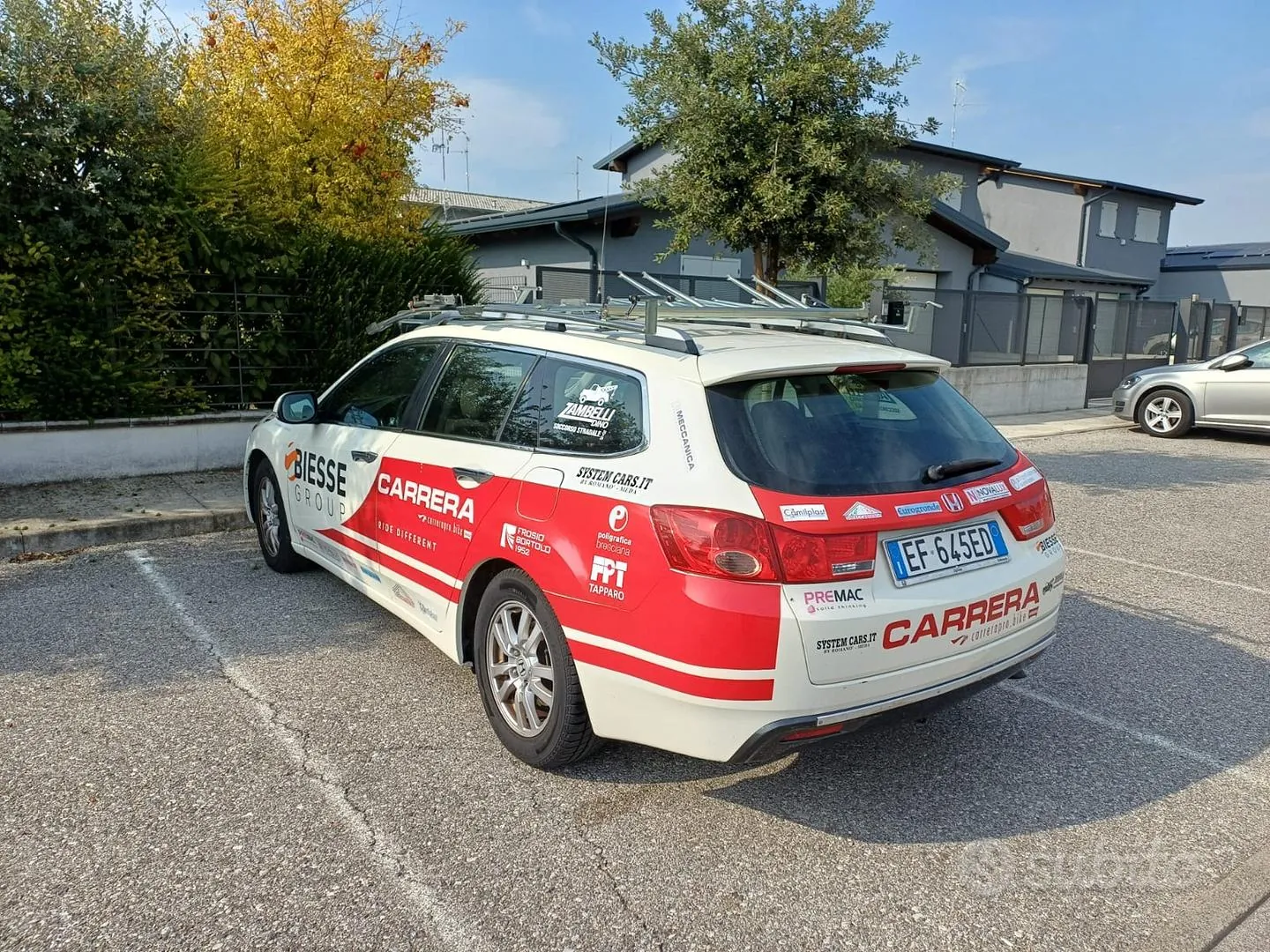 Honda Accord Tourer 2011 photo 2