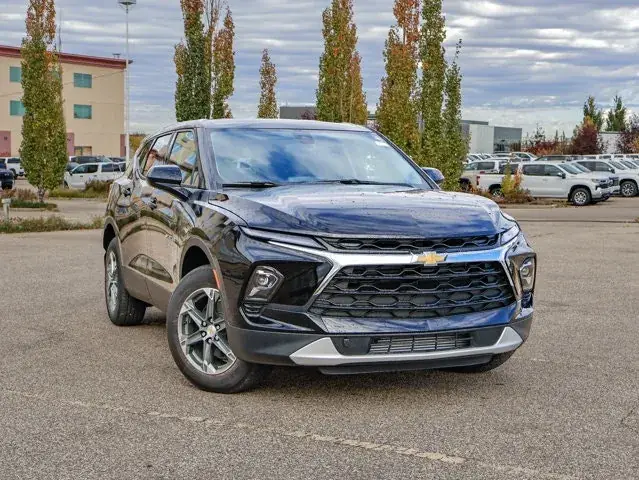 Chevrolet Blazer 2026 photo 2