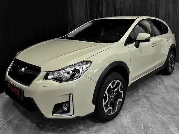 Subaru Xv 2016 photo 3