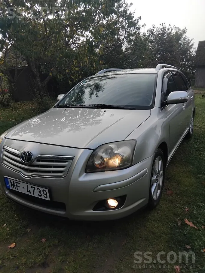 Toyota Avensis 2006 photo 2