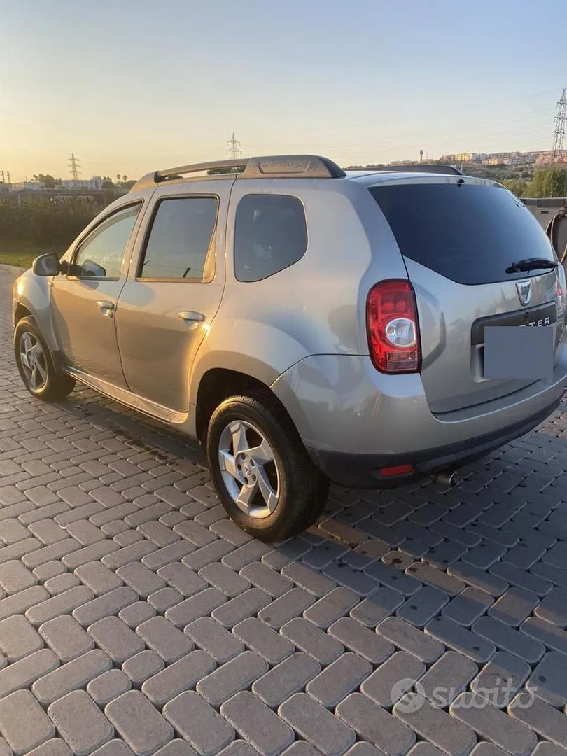 Dacia Duster 2012 photo 3