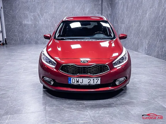 Kia Ceed 2013 photo 2