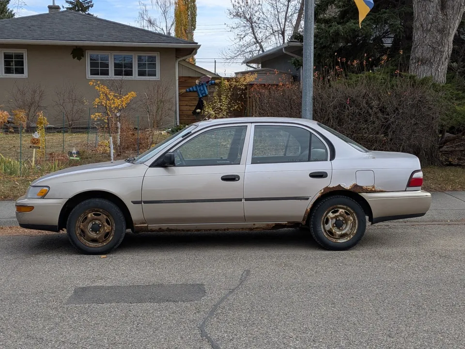 Toyota Corolla 1996 photo 2