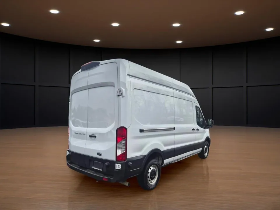 Ford Transit Cargo 2024 photo 5