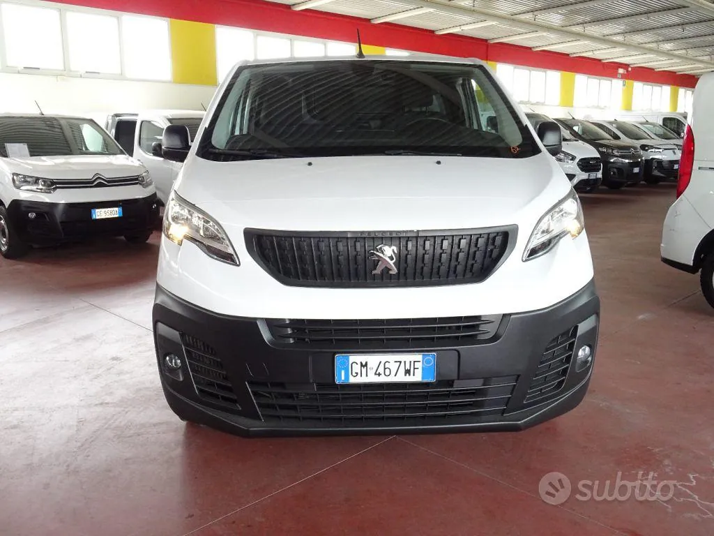 Peugeot Expert 2023 photo 2