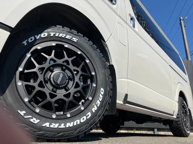 Toyota Hiace 2024 photo 2
