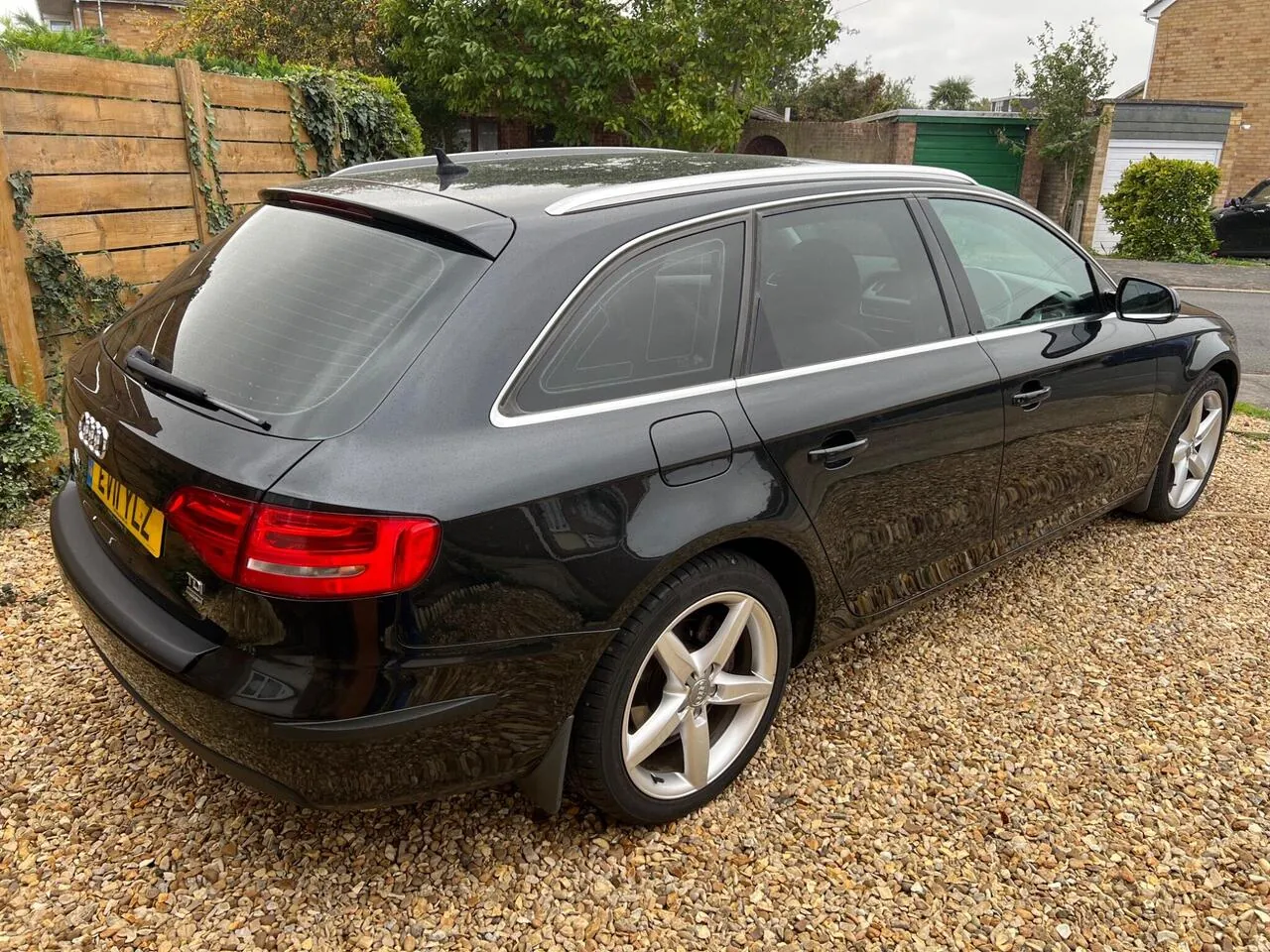 Audi A4 Avant 2011 photo 3
