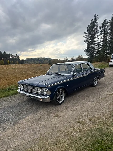 Ford Fairlane