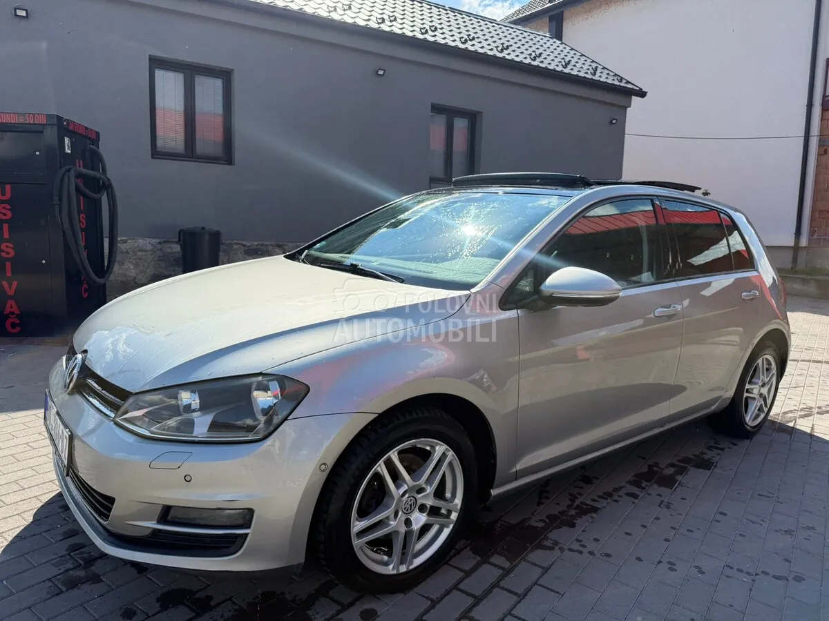 Volkswagen Golf 2013 photo 2