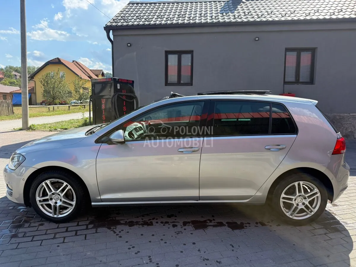 Volkswagen Golf 2013 photo 3