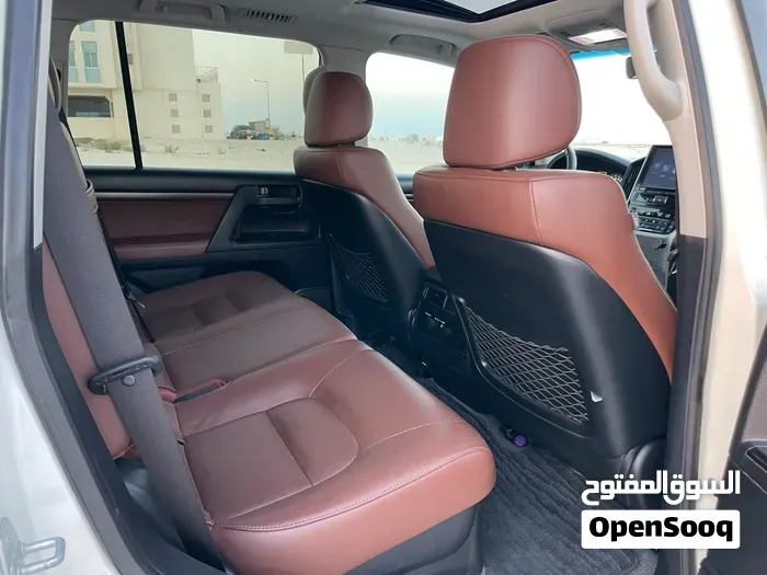 Toyota Land Cruiser 2019 photo 4