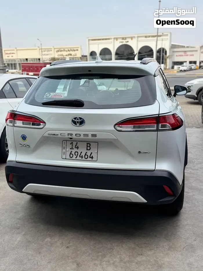 Toyota Corolla Cross 2025 photo 2
