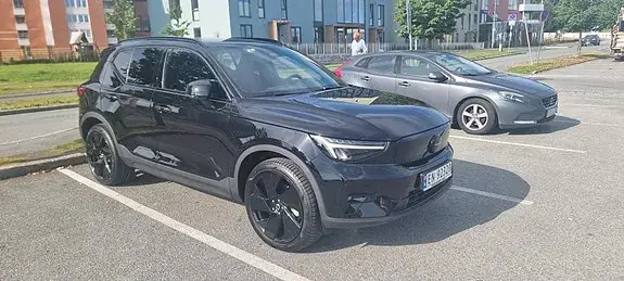 Volvo Ex40 2025 photo 2