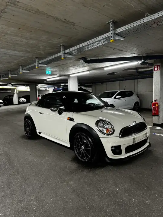 Mini Coupe 2012 photo 2