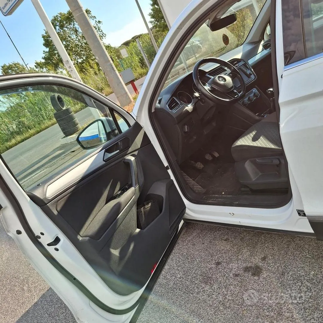 Volkswagen Tiguan 2023 photo 3
